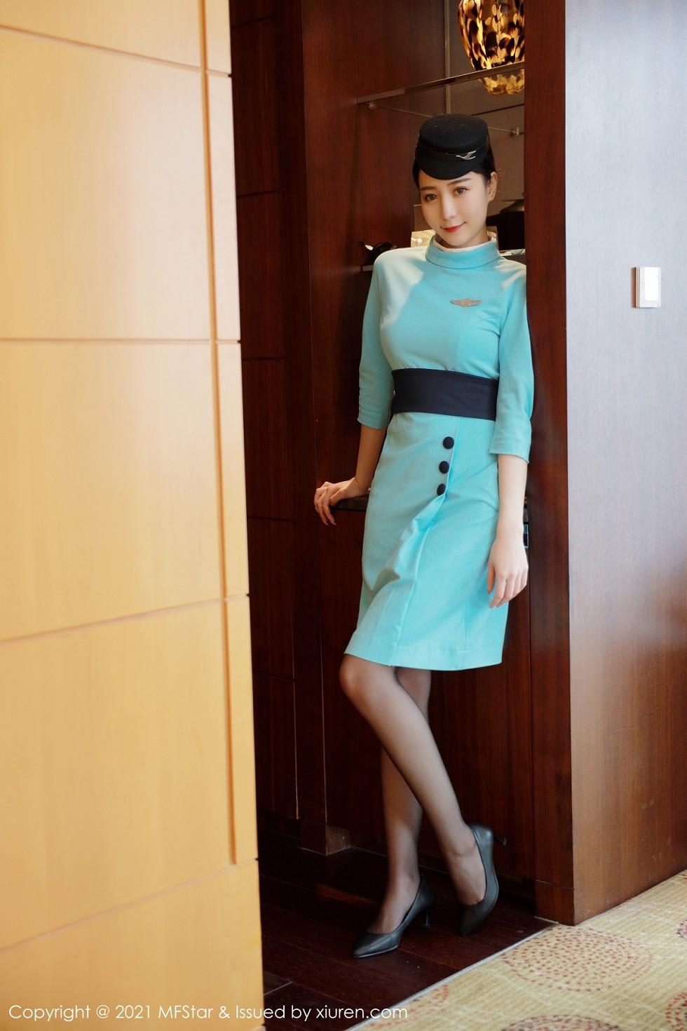 Shuishui's Private Collection: Elegant Flight Attendant Uniform, Black Silk Stockings, Curvy Buttocks Showcase, Stunning Photos 68P 5