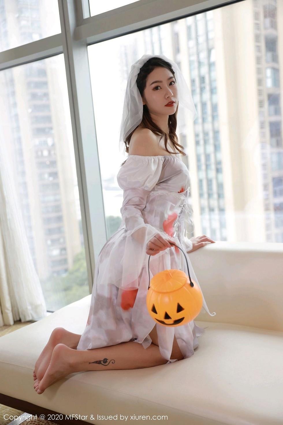 Zhang Xinxin Private Bathtub Sexy One-Piece Bikini Show Perfect Figure Absolutely Beautiful Photoshoot 61P 7