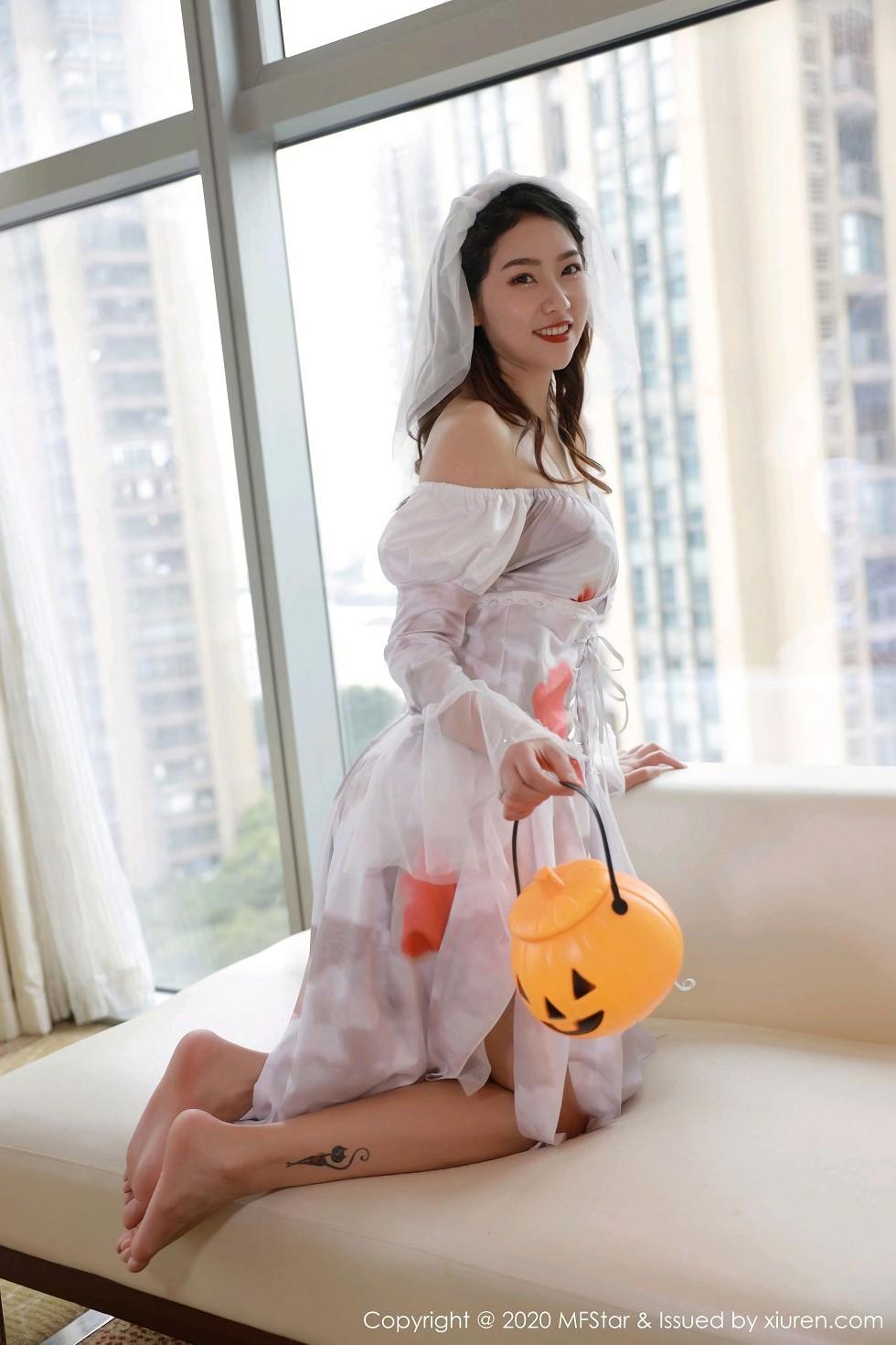 Zhang Xinxin Private Bathtub Sexy One-Piece Bikini Show Perfect Figure Absolutely Beautiful Photoshoot 61P 8