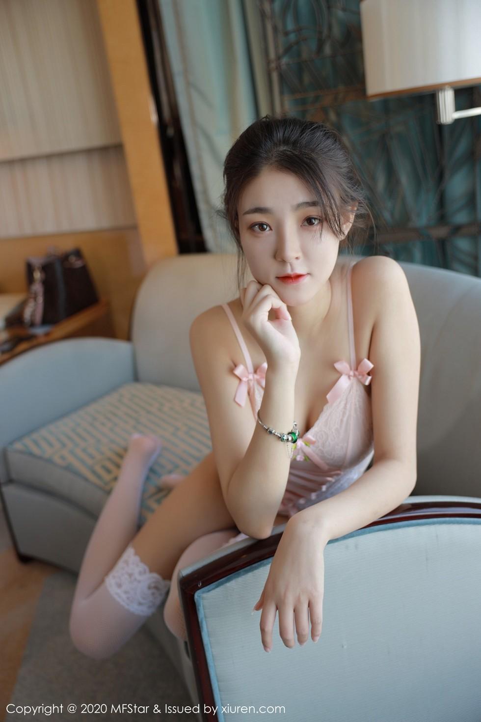 Fang Zixuan's Private Pink Sheer Lace Lingerie Show Perfect Figure Stunning Photoshoot 40P | 4 photos visible