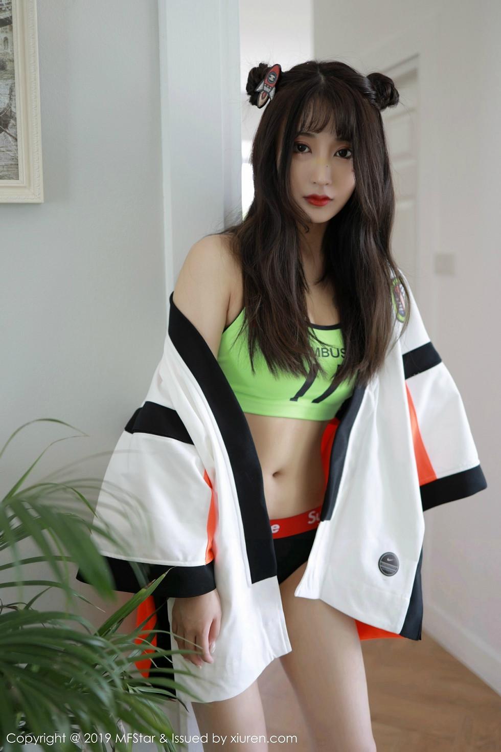 Betty Lin Zixin Chiang Mai Trip Photoshoot Private Collection No-Show Sportswear Half-Globe Exposed Stunning Photoshoot 45P 3